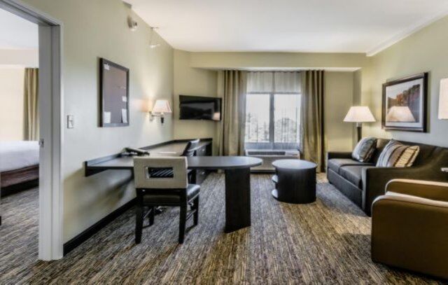 Candlewood Suites - Hartford Downtown Екстер'єр фото